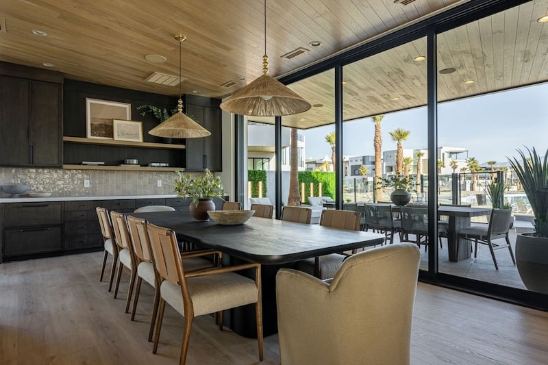 mix cabinetry
