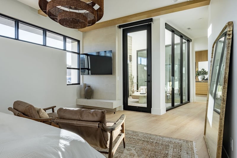 primary suite