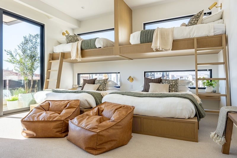 bunk room