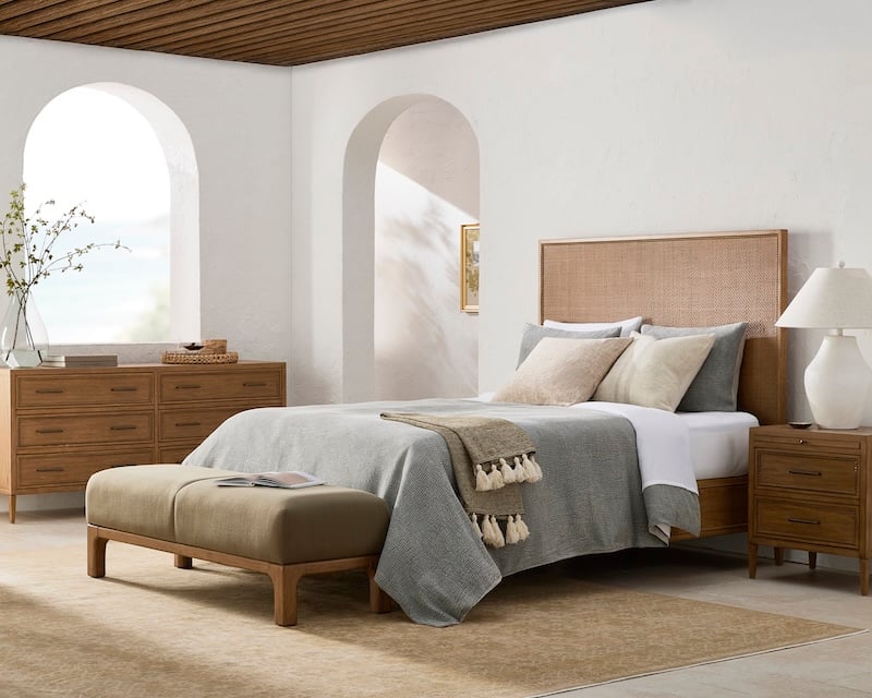 surya hermosa bed